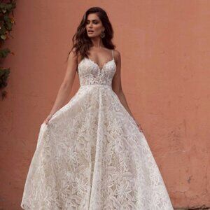Madi Lane Azaria Wedding Dress